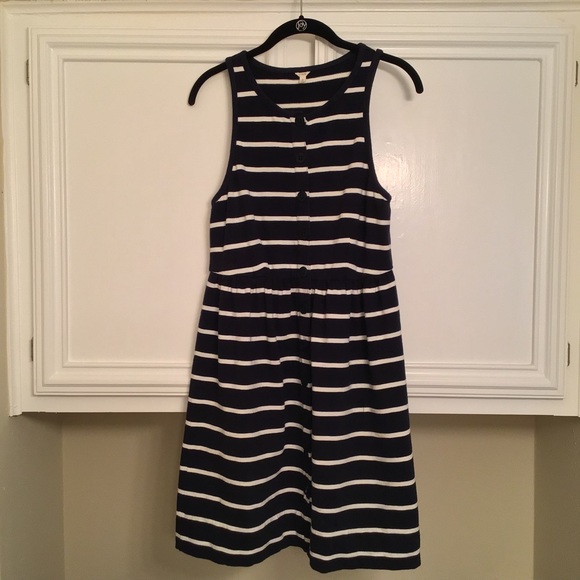 J. Crew Dresses & Skirts - J. Crew Sleeveless Summer Dress